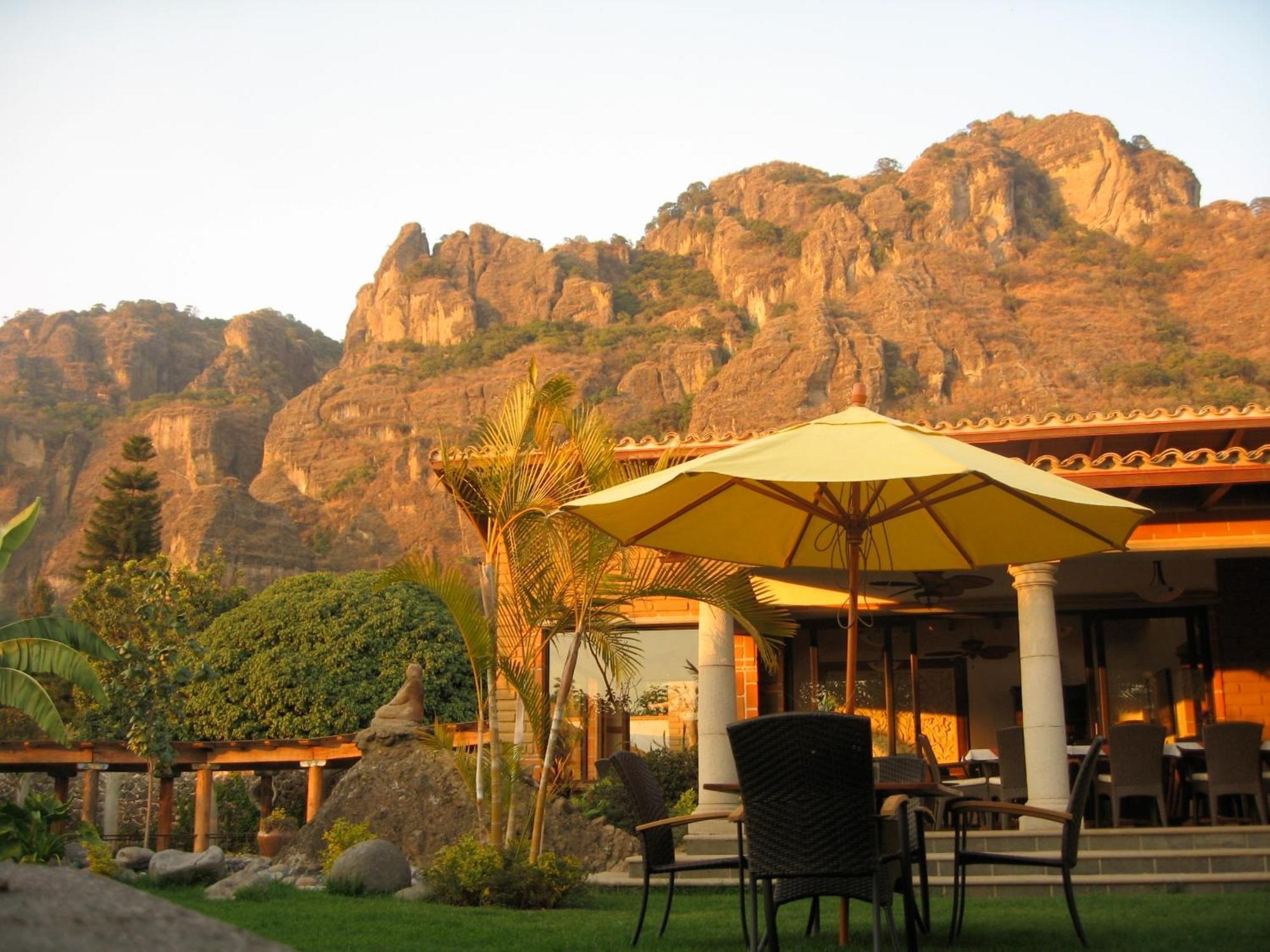 La Buena Vibra Retreat And Spa Hotel (Adults Only) Tepoztlan Exterior photo